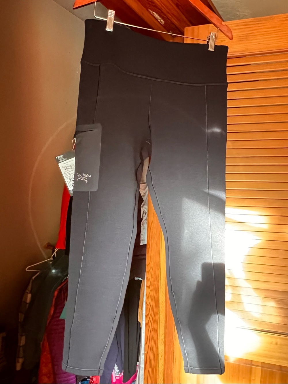 Arc'teryx Black Kids Performance Leggings with Side Pocket